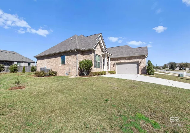 Homes for sale in Fairhope, AL | 252 Garrison Boulevard, Fairhope, AL 36532 | MLS# 392897