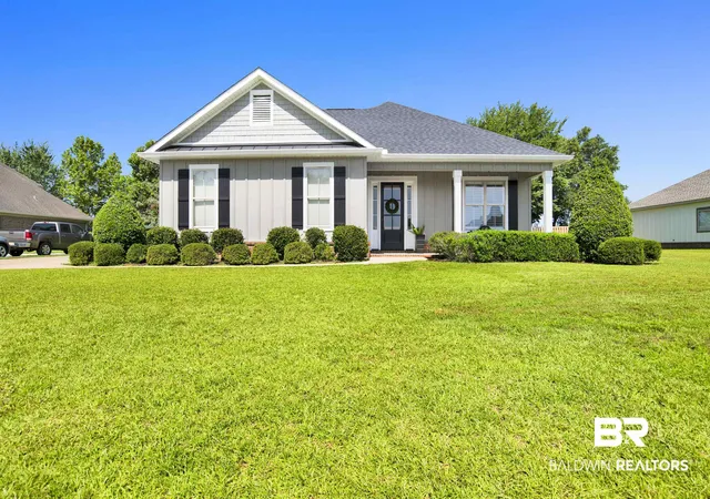 Photo 1 of Single family home for sale at 24921 Planters Dr, Daphne, AL 36526 | MLS# 398649 | Listing updated on 2026-09-03