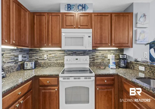 Photo 4 of Townhouse for sale at 1010 W Beach Blvd #1804, Gulf Shores, AL 36542 | MLS# 395956 | Listing updated on 2026-08-31