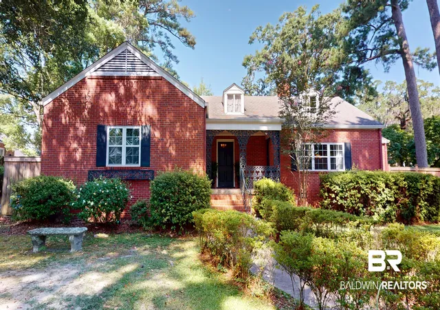 1st image of 300 Bromley Pl, Mobile, AL 36606 | MLS# 406746