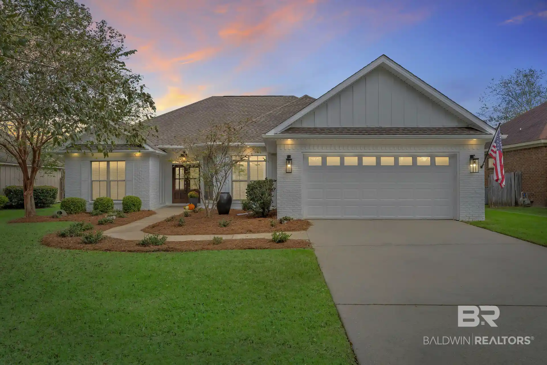 Photo 1 of Sale Pending at 120 Marilyn Ave, Fairhope, AL 36532 | MLS# 411289 | Listing updated on 2026-10-27
