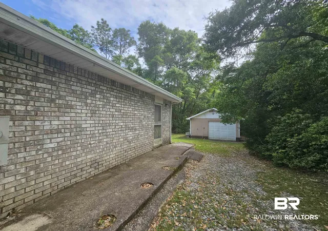 Photo 3 of Sale Pending at 2700 Pine Ridge Dr, Lillian, AL 36549 | MLS# 395551 | Listing updated on 2026-09-09