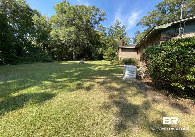 25th image of 106 Terry Dr, Brewton, AL 36426 | MLS# 385239