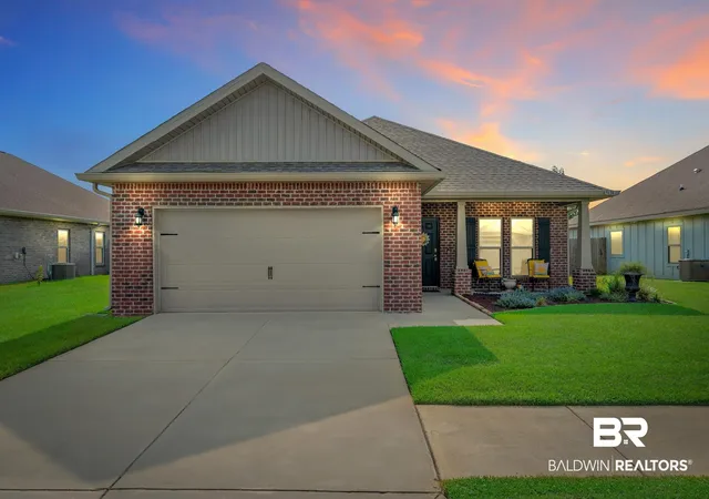 Photo 2 of Sale Pending at 9434 Eiland Dr, Foley, AL 36535 | MLS# 408993 | Listing updated on 2026-09-18