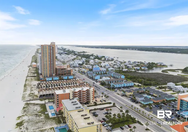 Photo 3 of Townhouse for sale at 620 W Beach Blvd #17A, Gulf Shores, AL 36542 | MLS# 399801 | Listing updated on 2026-08-29