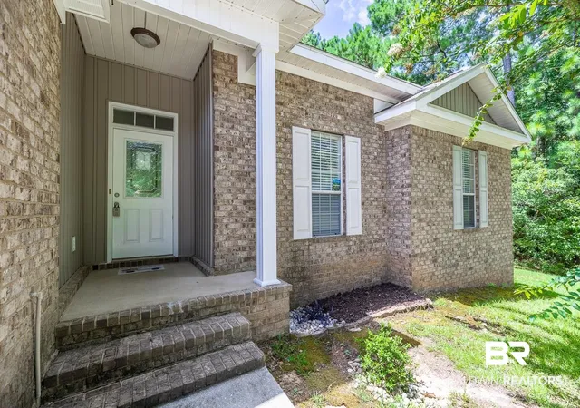 Photo 3 of Single family home for sale at 8352 Preakness Ct, Daphne, AL 36526 | MLS# 395145 | Listing updated on 2026-09-17