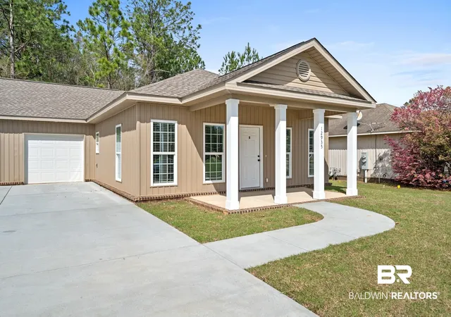Photo 3 of Townhouse for sale at 33228 Stables Dr #A, Daphne, AL 36527 | MLS# 377918 | Listing updated on 2026-09-09