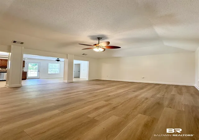 Photo 3 of Sale Pending at 16472 Hunter Ln, Foley, AL 36535 | MLS# 399410 | Listing updated on 2026-10-08