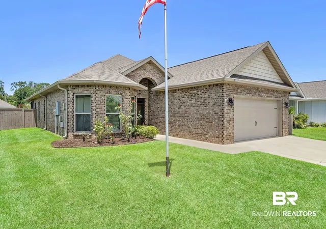 Photo 3 of Single family home for sale at 9355 Eiland Dr, Foley, AL 36535 | MLS# 408998 | Listing updated on 2026-10-13