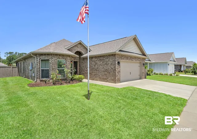 Photo 4 of Single family home for sale at 9355 Eiland Dr, Foley, AL 36535 | MLS# 408998 | Listing updated on 2026-10-13