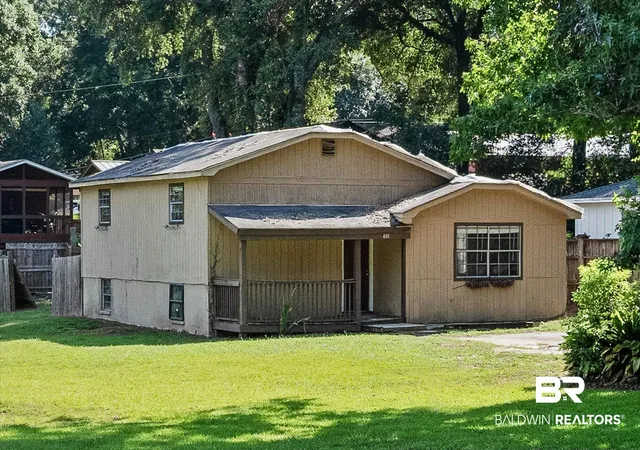 Photo 1 of Single family home for sale at 401 Frederick Ave, Fairhope, AL 36532 | MLS# 399137 | Listing updated on 2026-08-02