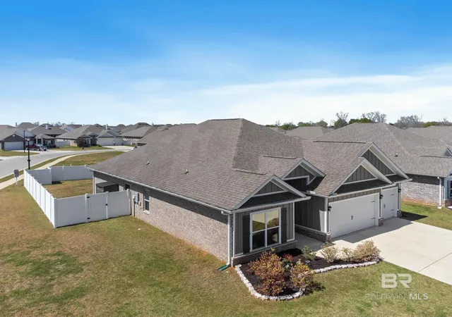 Homes for sale in Daphne, AL | 24585 Smarty Jones Circle, Daphne, AL 36526 | MLS# 395963