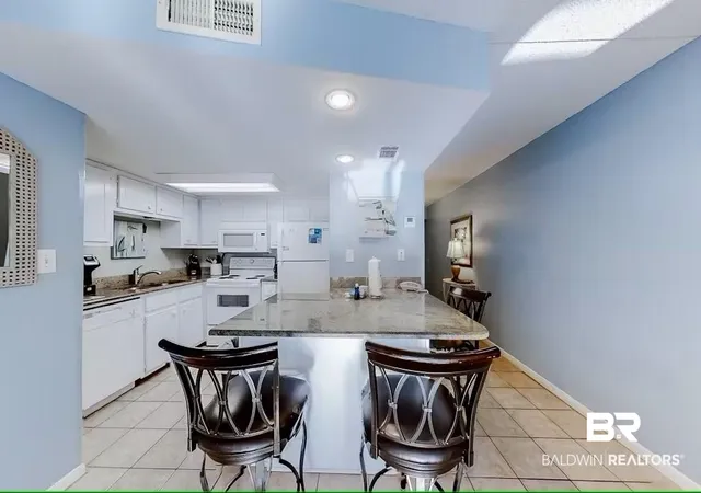 Photo 3 of Townhouse for sale at 333 W Beach Blvd #510, Gulf Shores, AL 36542 | MLS# 373655 | Listing updated on 2026-08-04