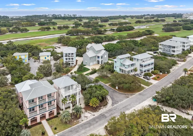 Photo 3 of Single family home for sale at 7242 Blue Heron Cvs, Gulf Shores, AL 36542 | MLS# 396126 | Listing updated on 2026-10-03