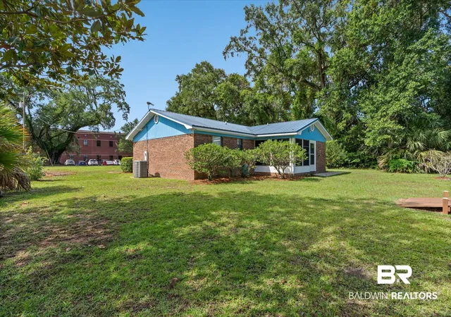 Photo 3 of Sale Pending at 118 W Spruce Avenue, Foley, AL 36535 | MLS# 409244 | Listing updated on 2026-09-16