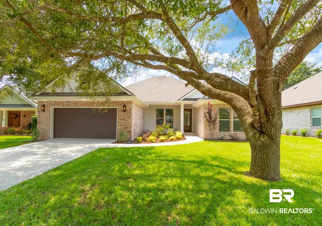 Photo 2 of Sale Pending at 23330 Dundee Cir, Foley, AL 36535 | MLS# 400109 | Listing updated on 2026-09-01