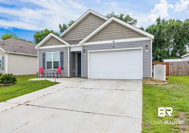 Photo 2 of Sale Pending at 17751 Lewis Smith Dr, Foley, AL 36535 | MLS# 396302 | Listing updated on 2026-09-18