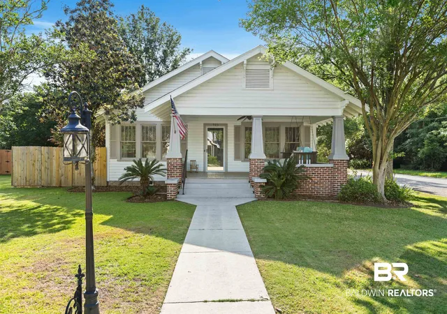 2nd image of 903 S Pensacola Ave, Atmore, AL 36502 | MLS# 398390