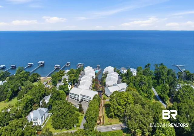 Photo 2 of Townhouse for sale at 710 S Mobile St #36, Fairhope, AL 36532 | MLS# 400296 | Listing updated on 2026-08-04