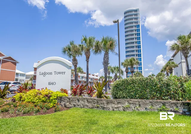 Photo 3 of Townhouse for sale at 1940 W Beach Blvd #APT 301, Gulf Shores, AL 36542 | MLS# 406524 | Listing updated on 2026-10-19