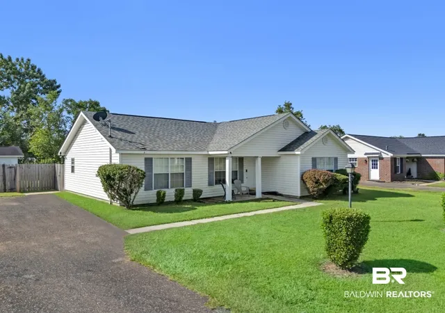 Photo 1 of Single family home for sale at 13281 Wages Ct, Mobile, AL 36695 | MLS# 409007 | Listing updated on 2026-09-12
