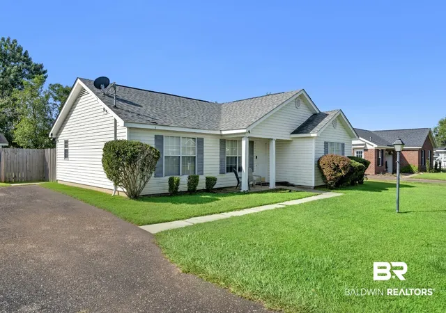 Photo 37 of Single family home for sale at 13281 Wages Ct, Mobile, AL 36695 | MLS# 409007 | Listing updated on 2026-09-12