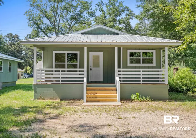 1st image of 208 W Verbena Ave, Foley, AL 36535 | MLS# 399251