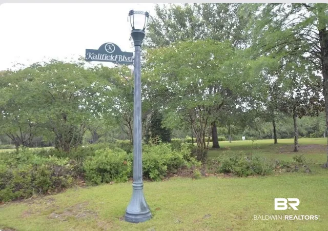 Photo 4 of Sale Pending at 1611 Kalifield Blvd, Saraland, AL 36571 | MLS# 398680 | Listing updated on 2026-10-02