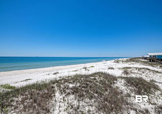 Photo 2 of Sale Pending at 3042 Ponce De Leon Ct, Gulf Shores, AL 36542 | MLS# 396477 | Listing updated on 2026-09-10