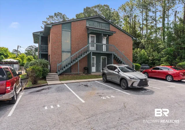 Photo 1 of Townhouse for sale at 500 Grant St #D213, Daphne, AL 36526 | MLS# 395671 | Listing updated on 2026-09-11