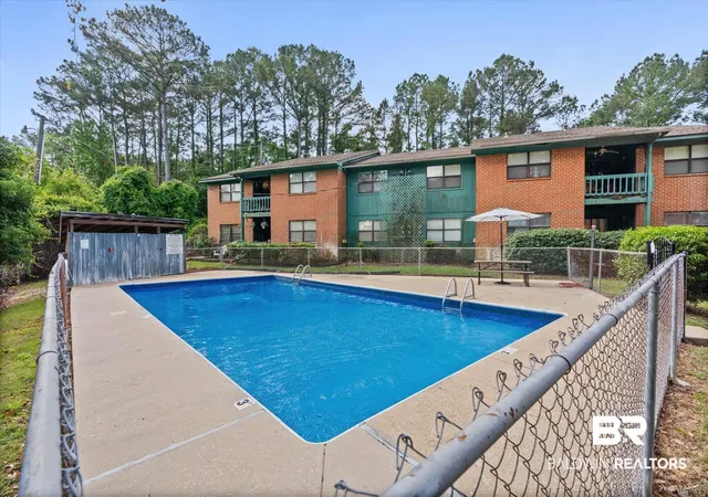 Photo 6 of Townhouse for sale at 500 Grant St #D213, Daphne, AL 36526 | MLS# 395671 | Listing updated on 2026-09-11