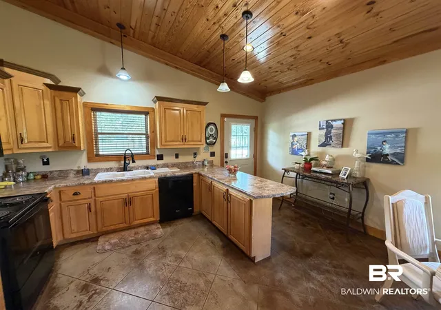 Photo 3 of Single family home for sale at 145 Tower Rd, Uriah, AL 36480 | MLS# 396870 | Listing updated on 2026-09-01