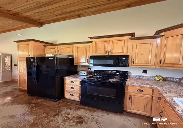 Photo 4 of Single family home for sale at 145 Tower Rd, Uriah, AL 36480 | MLS# 396870 | Listing updated on 2026-09-01