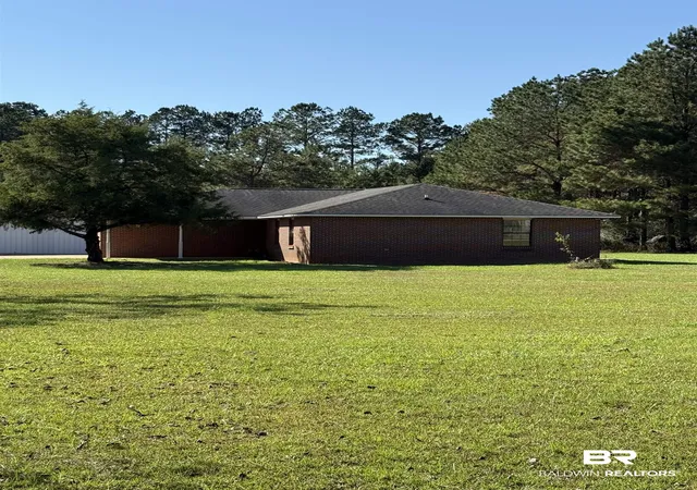Photo 3 of Single family home for sale at 26641 Parker Ln, Robertsdale, AL 36567 | MLS# 386432 | Listing updated on 2026-08-07