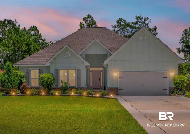 Photo 3 of Single family home for sale at 2118 Hogan Dr, Gulf Shores, AL 36542 | MLS# 399191 | Listing updated on 2026-09-17