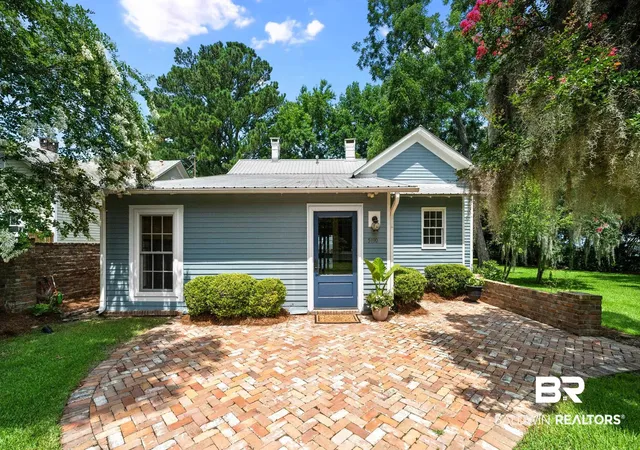 Photo 2 of Single family home for sale at 5490 Battles Rd, Fairhope, AL 36532 | MLS# 399350 | Listing updated on 2026-08-02