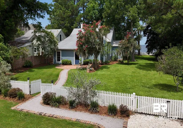 Photo 3 of Single family home for sale at 5490 Battles Rd, Fairhope, AL 36532 | MLS# 399350 | Listing updated on 2026-09-18