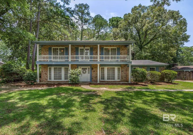 Homes for sale in Spanish Fort, AL | 617 Southern Way, Spanish Fort, AL 36527 | MLS# 398121