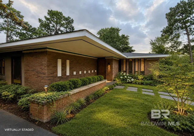 Homes for sale in Mobile, AL | 605 E Cumberland Road, Mobile, AL 36608 | MLS# 398183