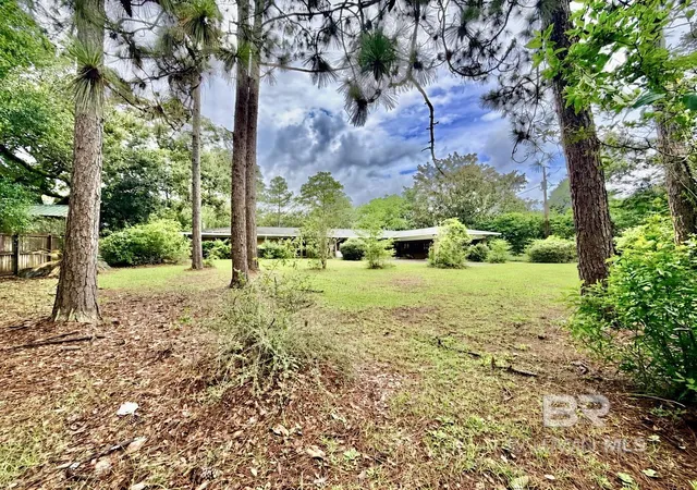 Homes for sale in Mobile, AL | 605 E Cumberland Road, Mobile, AL 36608 | MLS# 398183