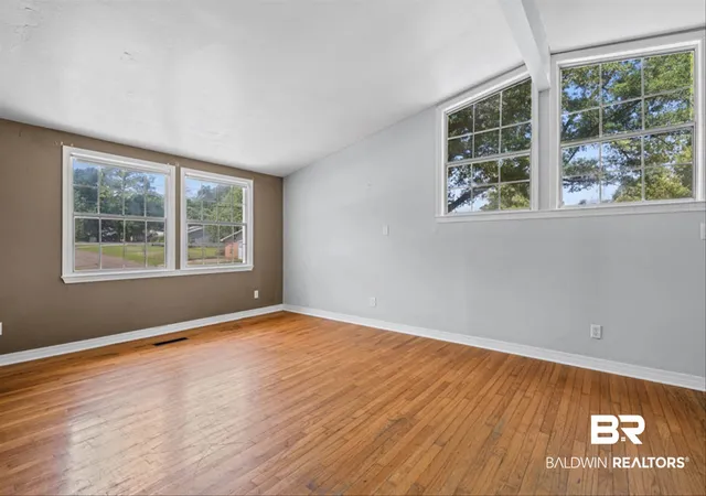 2nd image of 3101 Grishilde Dr, Mobile, AL 36693 | MLS# 406879