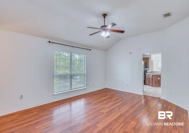 Photo 3 of Single family home for sale at 4615 Green Forest Ct, Mobile, AL 36618 | MLS# 406591 | Listing updated on 2026-09-17