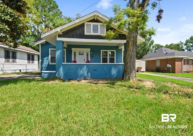 2nd image of 202 N Lafayette St, Mobile, AL 36604 | MLS# 406570