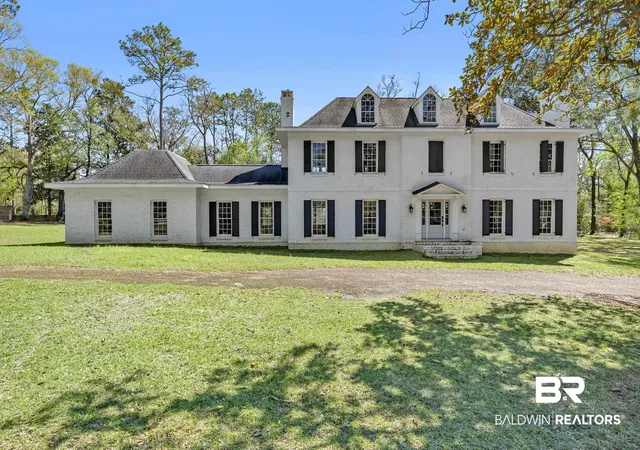 Photo 1 of Single family home for sale at 5801 S Fairfax Rd, Mobile, AL 36608 | MLS# 393584 | Listing updated on 2026-09-16