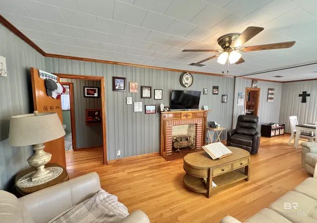 Homes for sale in Atmore, AL | 707 E Horner Street, Atmore, AL 36502 | MLS# 396100