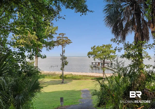 3rd image of 325 Grays Lane, Daphne, AL 36526 | MLS# 406568