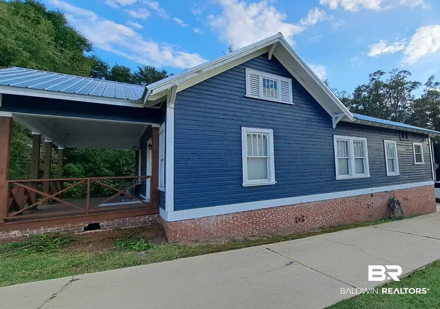 3rd image of 110 S Main St, Evergreen, AL 36401 | MLS# 396505