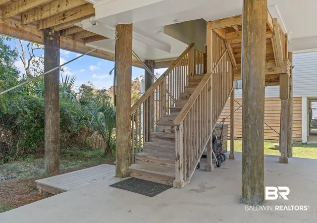 Photo 3 of Single family home for sale at 636 W 1st Avenue, Gulf Shores, AL 36542 | MLS# 387757 | Listing updated on 2026-10-01