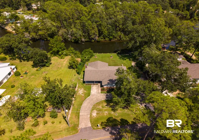 Photo 3 of Single family home for sale at 10088 Coleman Lane, Elberta, AL 36530 | MLS# 409377 | Listing updated on 2026-08-25