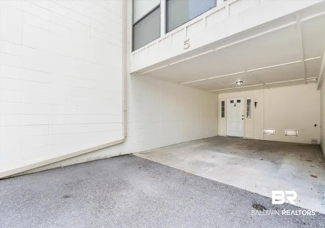 Photo 2 of Townhouse for sale at 710 S Mobile St #5, Fairhope, AL 36532 | MLS# 381917 | Listing updated on 2026-08-20